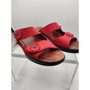Red Leather Italian-Made Flower Detail Womens Sandals Size 39 With Anatomical Fl